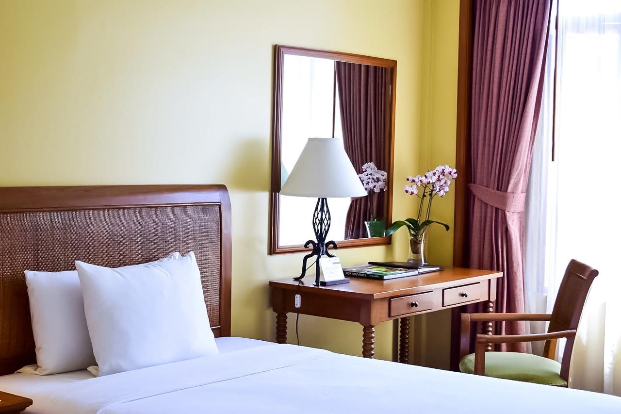 The Manor At Camp John Hay Hotel Baguio City Buitenkant foto
